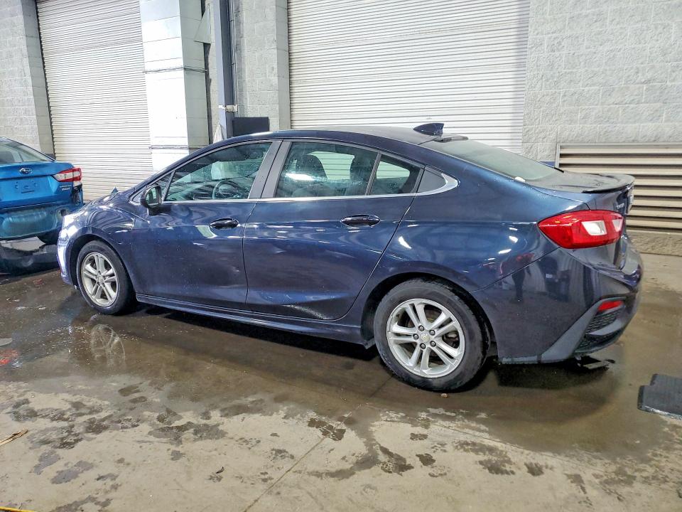 Photo 2 from auction – 2016 CHEVROLET CRUZE with VIN 1G1BE5SM2G7301760