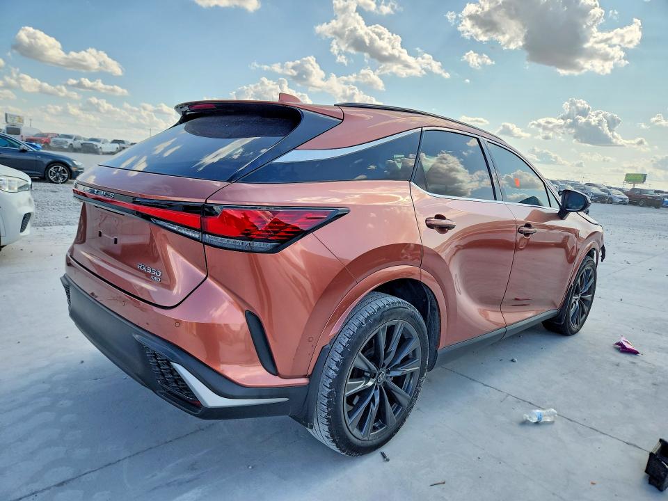 Photo 3 from auction – 2024 LEXUS RX 350 with VIN 2T2BAMCA9RC054316