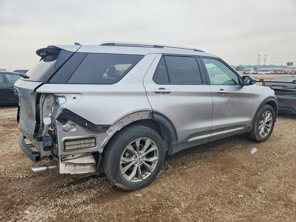 Photo 3 from auction – 2022 FORD EXPLORER with VIN 1FMSK8FH6NGB19258