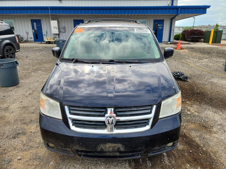 Photo 5 from auction – 2010 DODGE GRAND CARAVAN SXT with VIN 2D4RN5D12AR264100