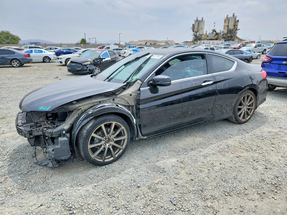 HONDA ACCORD 2013 with VIN 1HGCT1B83DA012125 - Photo from auction