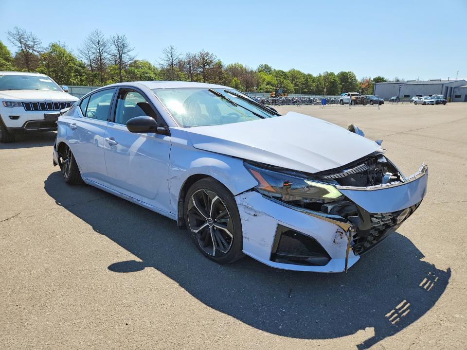 Photo 4 from auction – 2024 NISSAN ALTIMA with VIN 1N4BL4CV9RN325959
