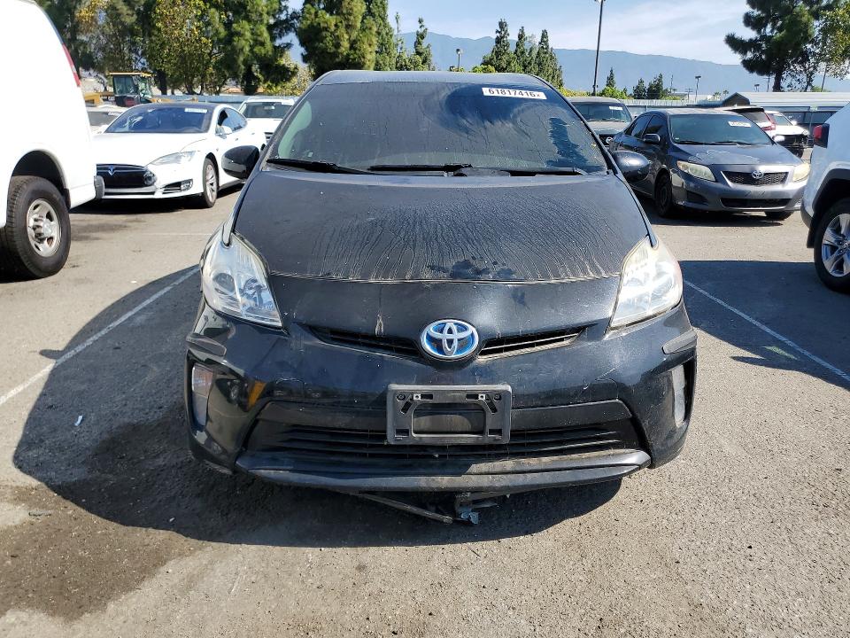 Photo 5 from auction – 2015 TOYOTA PRIUS with VIN JTDKN3DU1F1902085