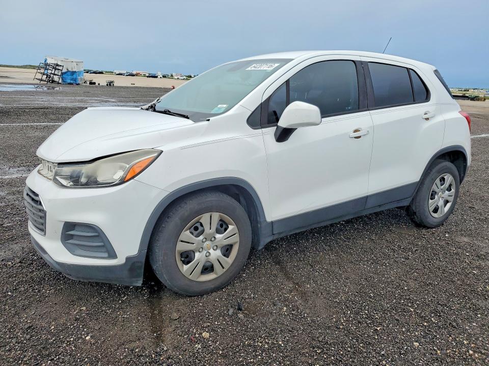 CHEVROLET TRAX 2017 with VIN KL7CJKSB4HB203071 - Photo from auction