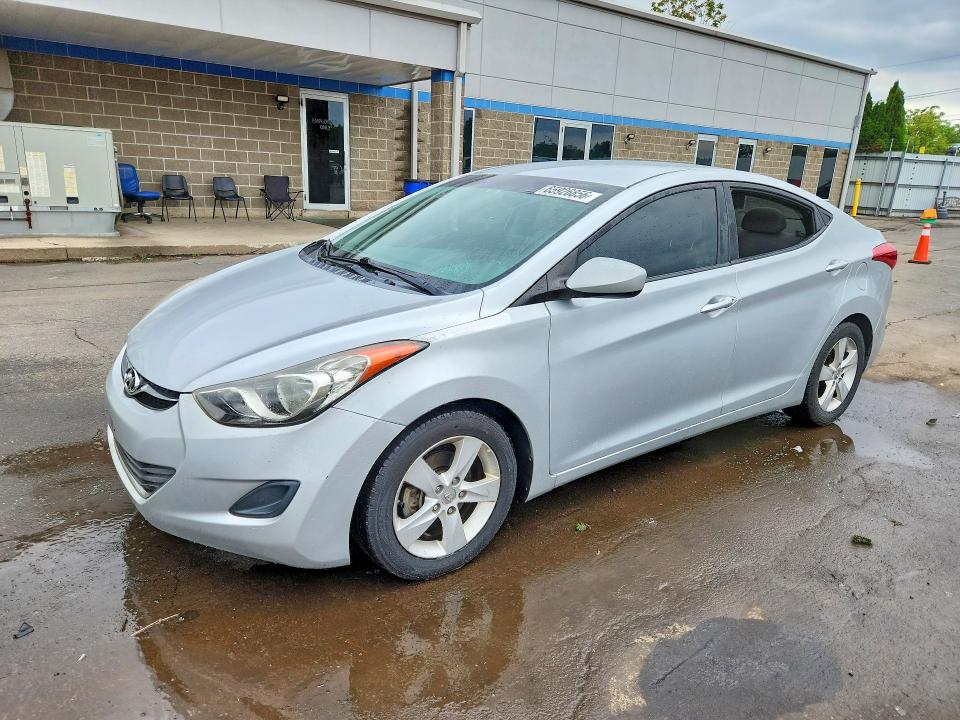HYUNDAI ELANTRA 2013 with VIN 5NPDH4AE2DH366854 - Photo from auction