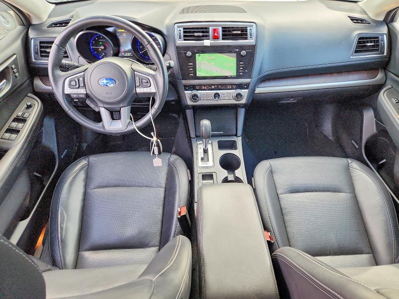 Photo 8 from auction – 2017 SUBARU OUTBACK with VIN 4S4BSENC6H3385752