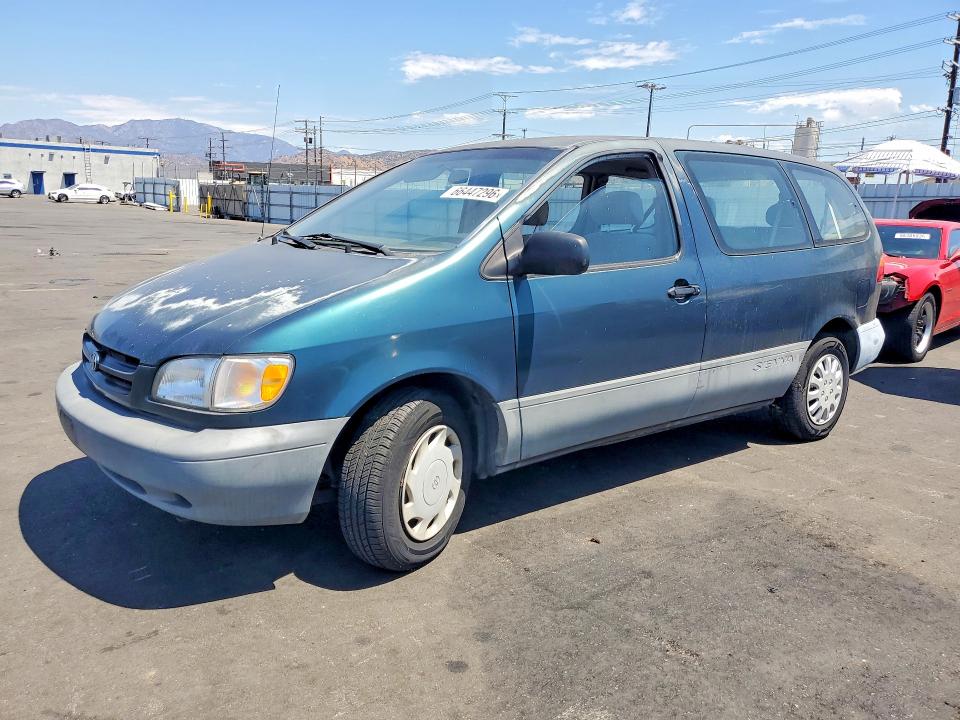 TOYOTA SIENNA 1998 with VIN 4T3GF19C9WU080466 - Photo from auction