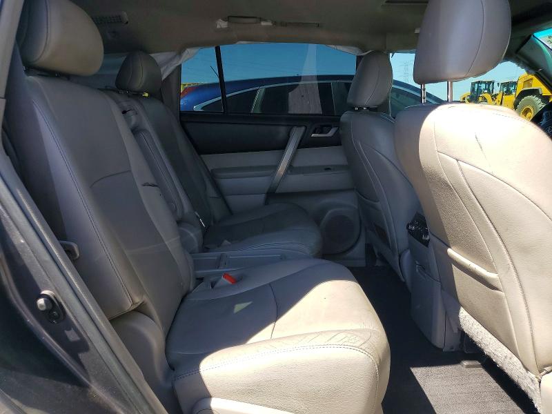 Photo 10 from auction – 2013 TOYOTA HIGHLANDER with VIN 5TDZK3EHXDS126029