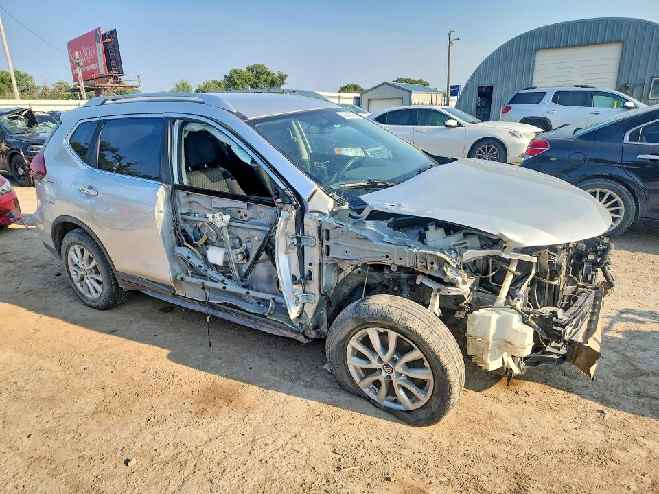 Photo 4 from auction – 2018 NISSAN ROGUE with VIN KNMAT2MT3JP593440