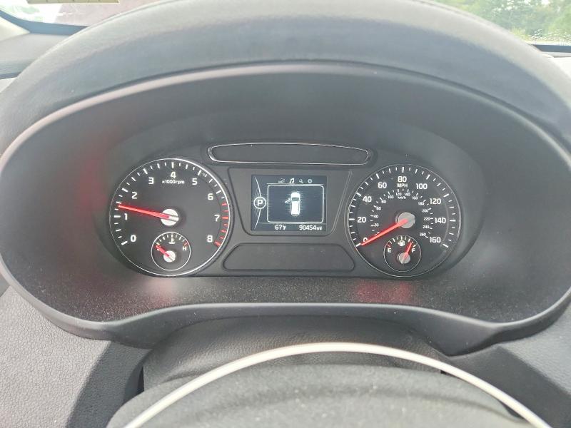 Photo 9 from auction – 2017 KIA SORENTO with VIN 5XYPGDA58HG334844