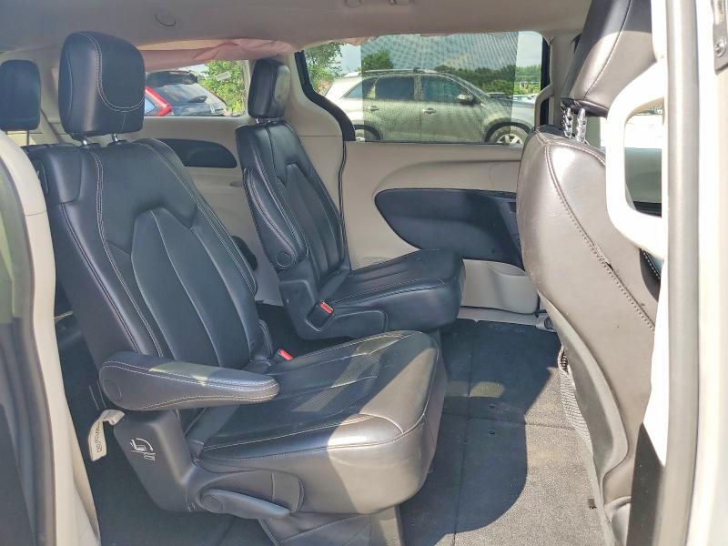 Photo 11 from auction – 2023 CHRYSLER PACIFICA with VIN 2C4RC1BG0PR552113