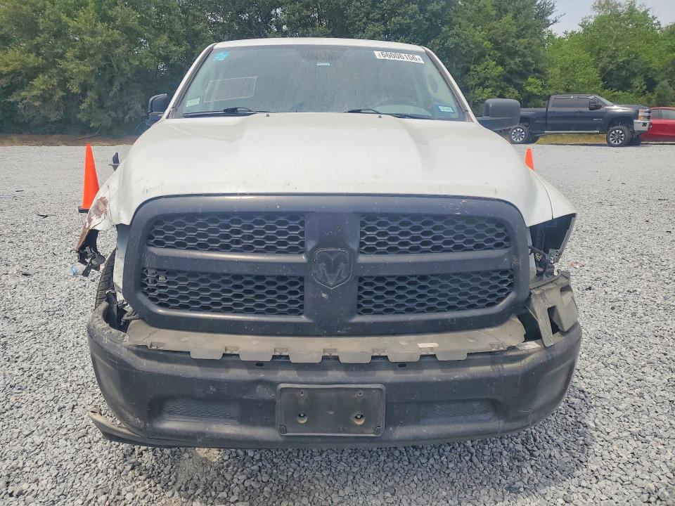 Photo 5 from auction – 2018 RAM 1500 with VIN 1C6RR6FG5JS330413