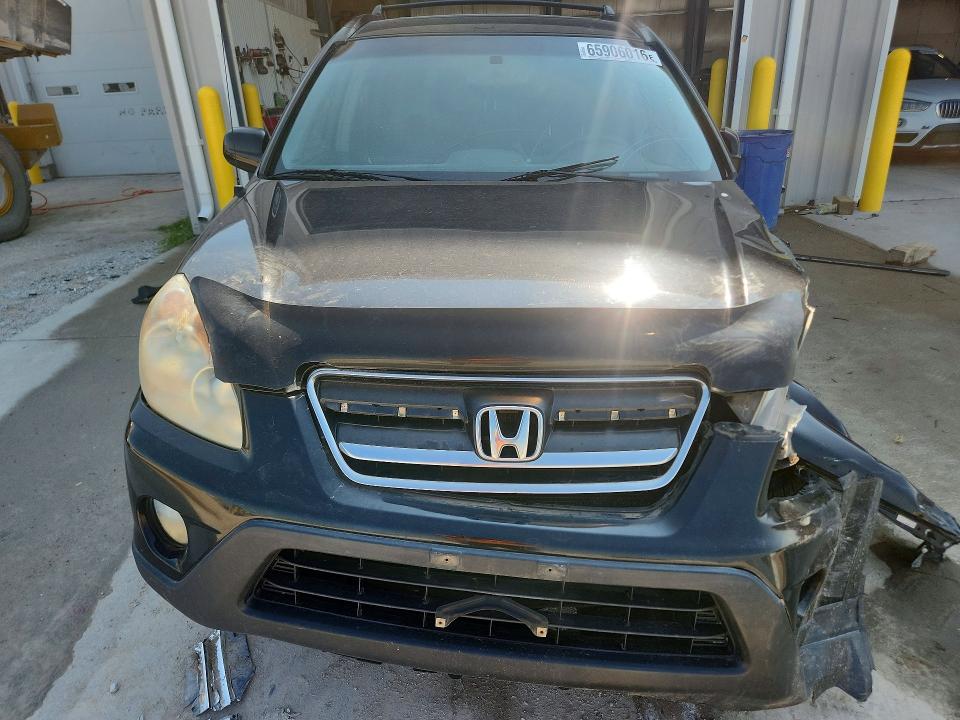 Photo 5 from auction – 2005 HONDA CR-V with VIN SHSRD78985U304105
