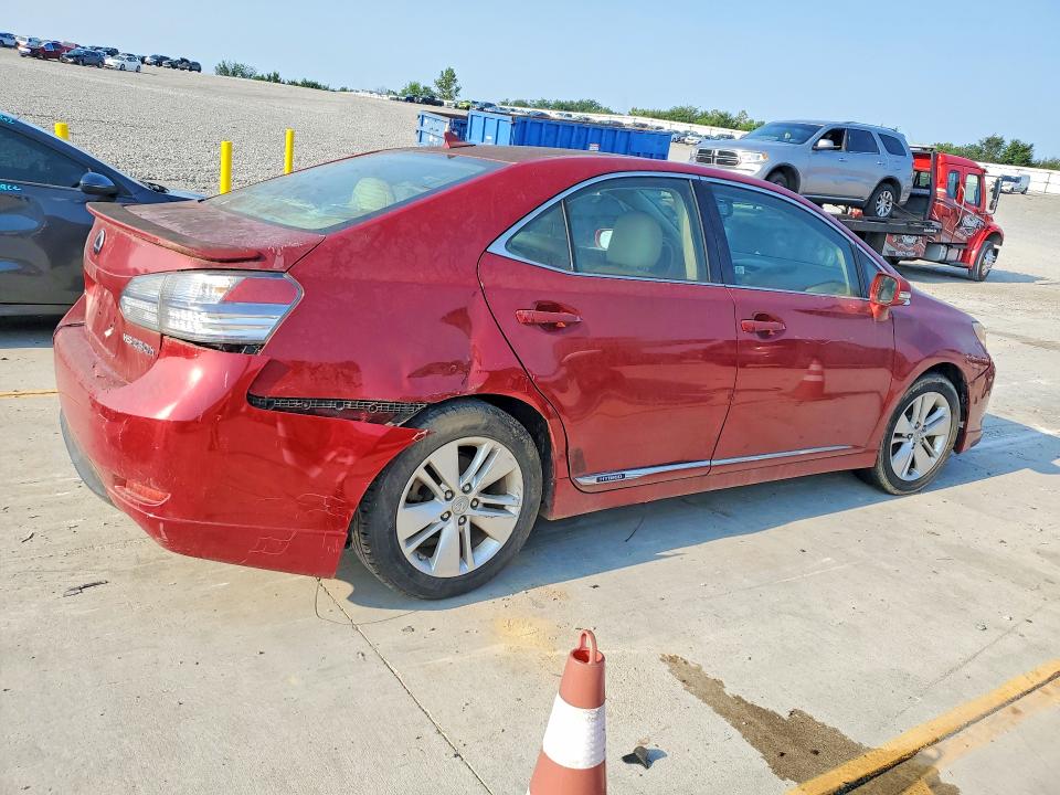 Zdjęcie 3 z aukcji – 2010 LEXUS HS z VIN JTHBB1BA1A2025010