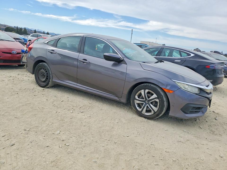 Photo 4 from auction – 2017 HONDA CIVIC with VIN 19XFC2F59HE200345