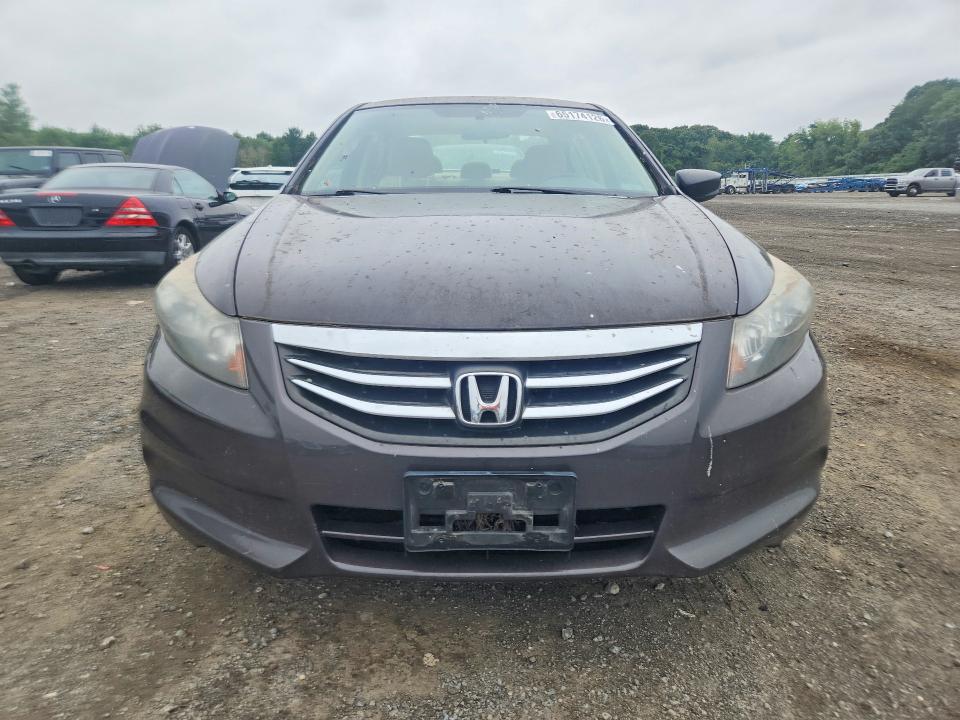 Photo 5 from auction – 2011 HONDA ACCORD with VIN 1HGCP2F35BA097572