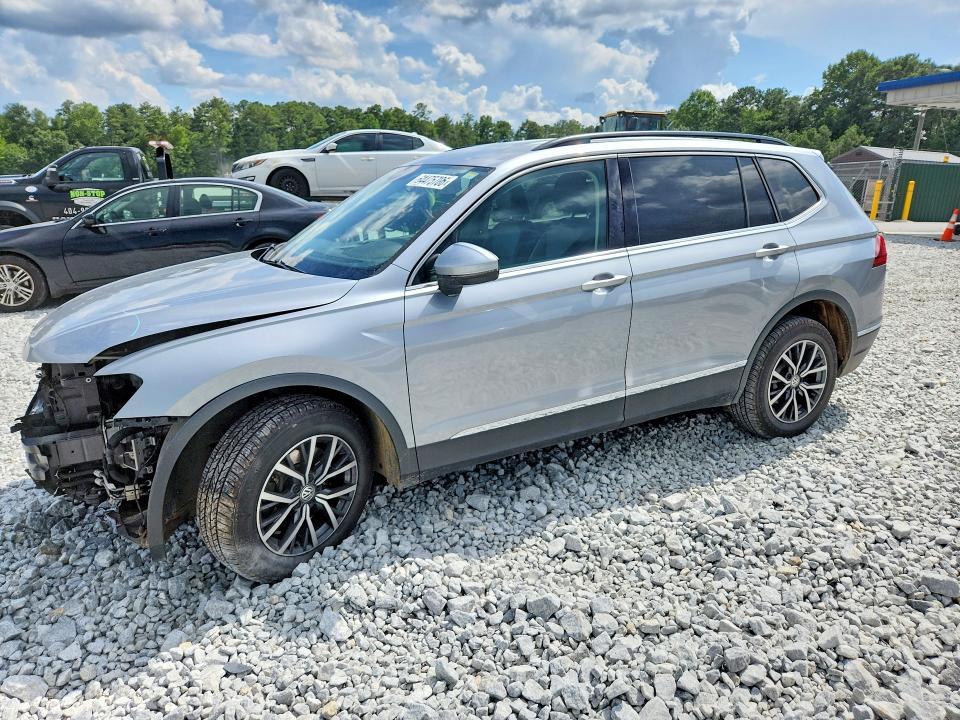 VOLKSWAGEN TIGUAN 2020 с VIN 3VV3B7AX6LM093427 - Снимка от търг