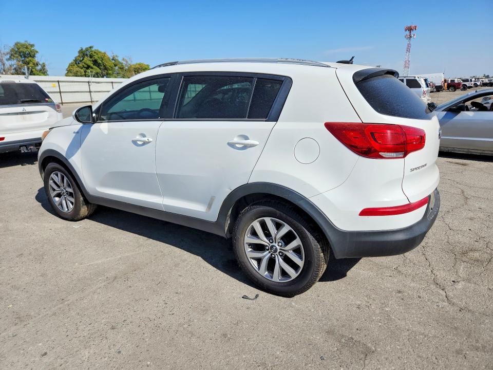 Photo 2 from auction – 2016 KIA SPORTAGE with VIN KNDPBCAC7G7797447
