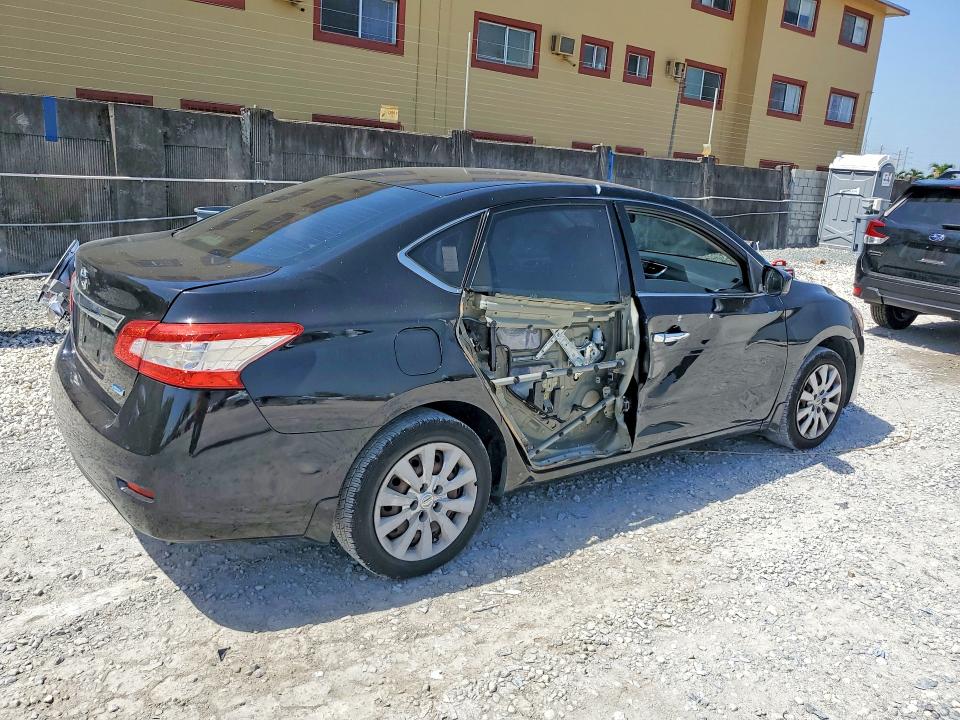 Photo 3 from auction – 2014 NISSAN SENTRA with VIN 3N1AB7AP3EY302840