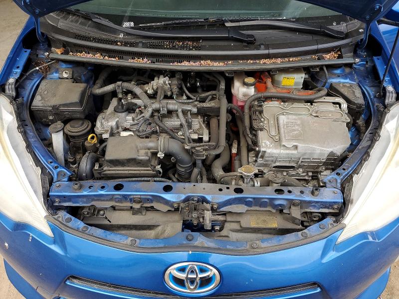 Photo 11 from auction – 2012 TOYOTA PRIUS C with VIN JTDKDTB33C1501744