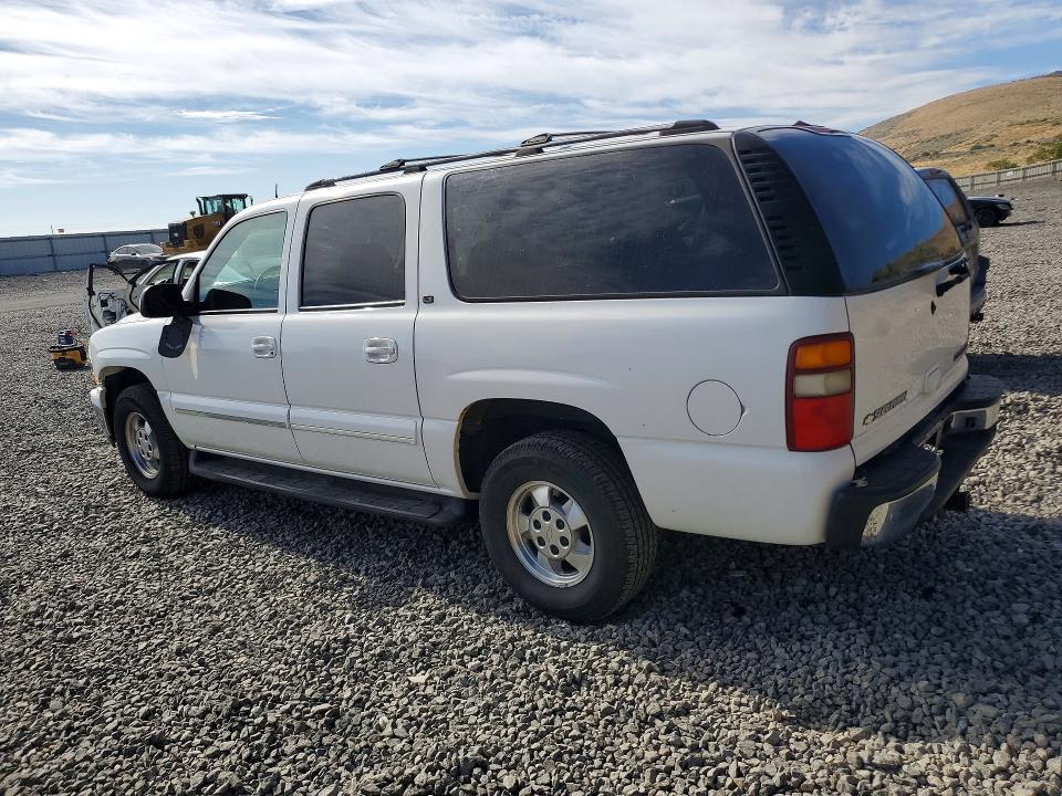Photo 2 from auction – 2002 CHEVROLET SUBURBAN with VIN 3GNFK16T62G350816