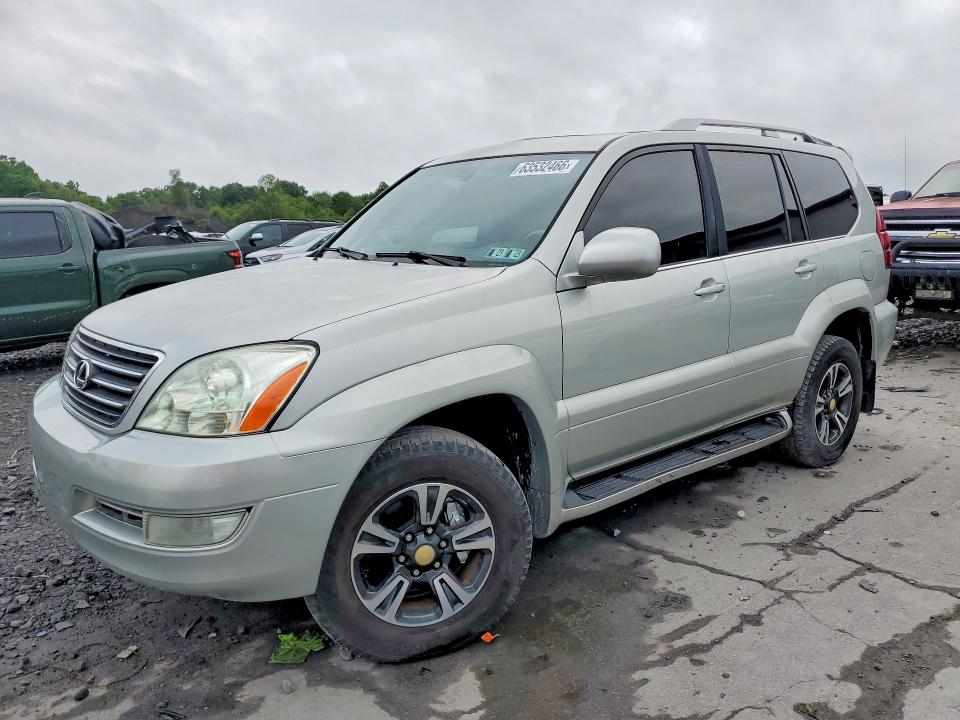 LEXUS GX 2004 with VIN JTJBT20X240042097 - Photo from auction