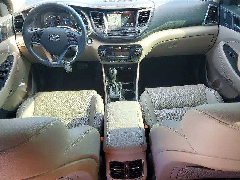 Photo 8 from auction – 2017 HYUNDAI TUCSON with VIN KM8J33A49HU422024