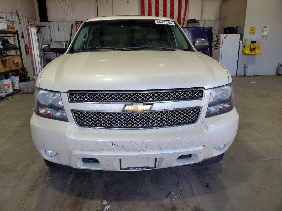 Photo 5 from auction – 2010 CHEVROLET TAHOE with VIN 1GNUKCE09AR137268