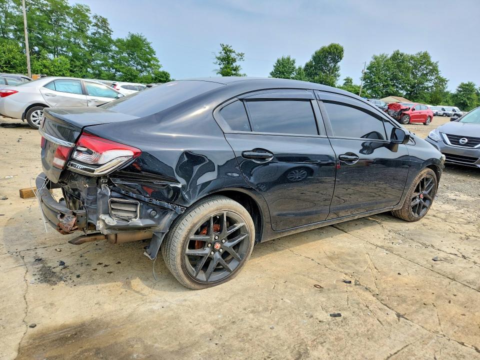 Photo 3 from auction – 2015 HONDA CIVIC with VIN 19XFB2F57FE245784