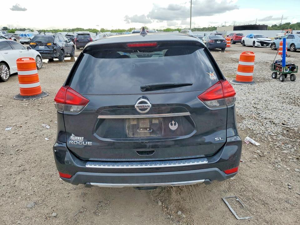 Photo 6 from auction – 2017 NISSAN ROGUE with VIN JN8AT2MT9HW406870