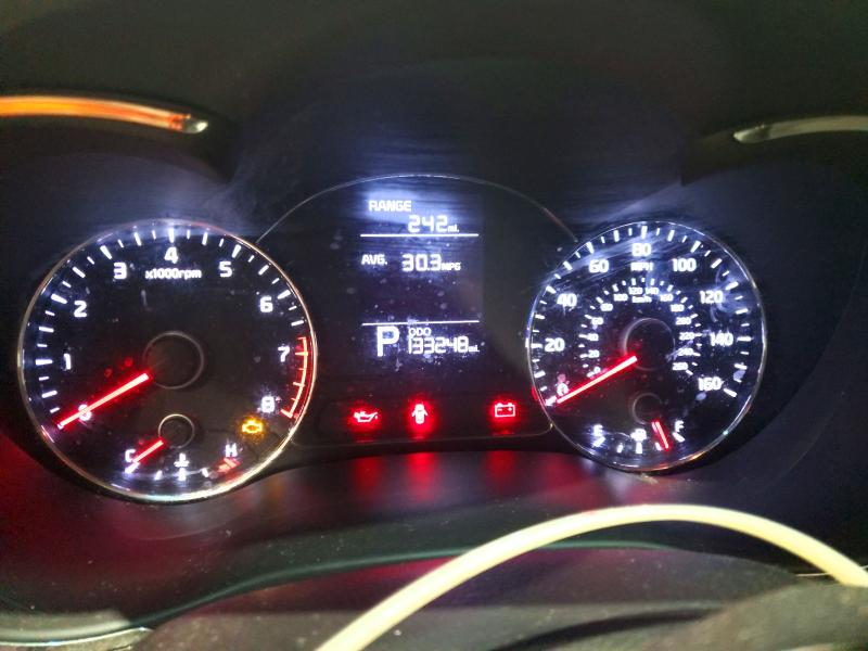 Photo 9 from auction – 2015 KIA FORTE with VIN KNAFX4A66F5353643