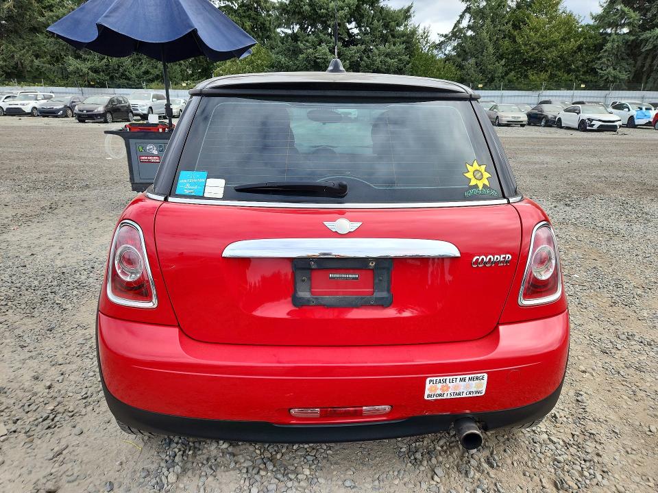 Photo 6 from auction – 2012 MINI COOPER with VIN WMWSU3C50CT258802