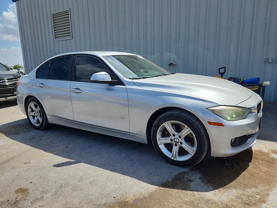 Photo 4 from auction – 2014 BMW 320 with VIN WBA3B1C50EK134214