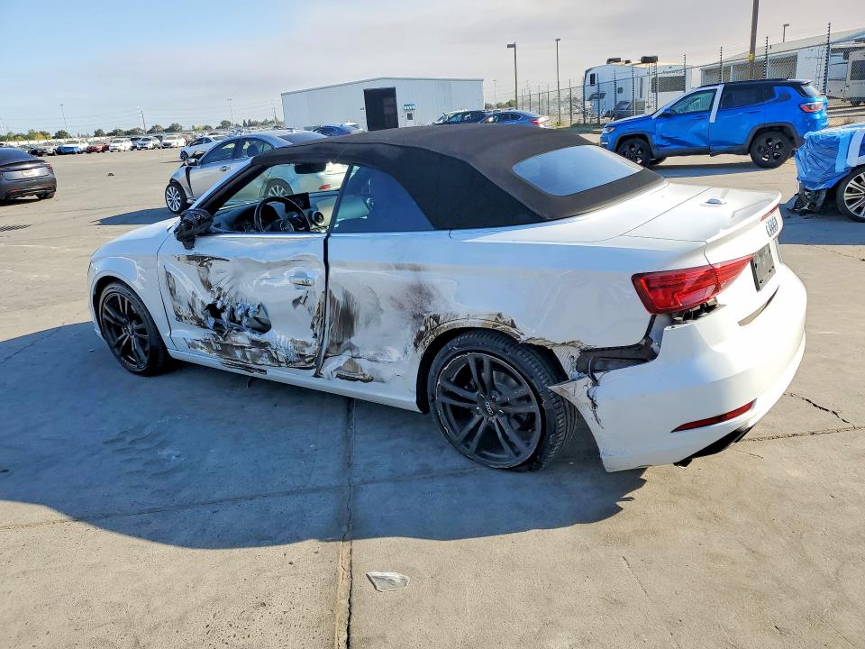Zdjęcie 2 z aukcji – 2018 AUDI A3 z VIN WAU6ULFF8J1004141