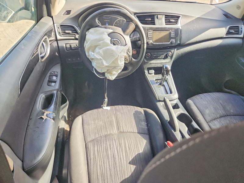Photo 8 from auction – 2017 NISSAN SENTRA with VIN 3N1AB7AP3HY349872