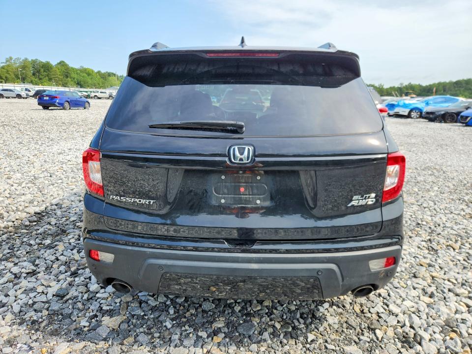 Photo 6 from auction – 2021 HONDA PASSPORT with VIN 5FNYF8H03MB035417