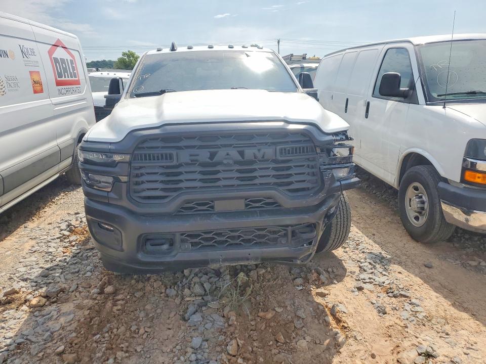 Photo 5 from auction – 2025 RAM 2500 with VIN 3C6UR5CJXSG530197