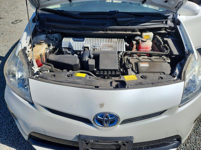 Photo 11 from auction – 2014 TOYOTA PRIUS with VIN JTDKN3DU4E1831446