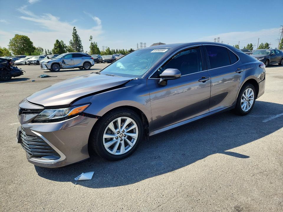 2021 TOYOTA CAMRY - Търг №64958556