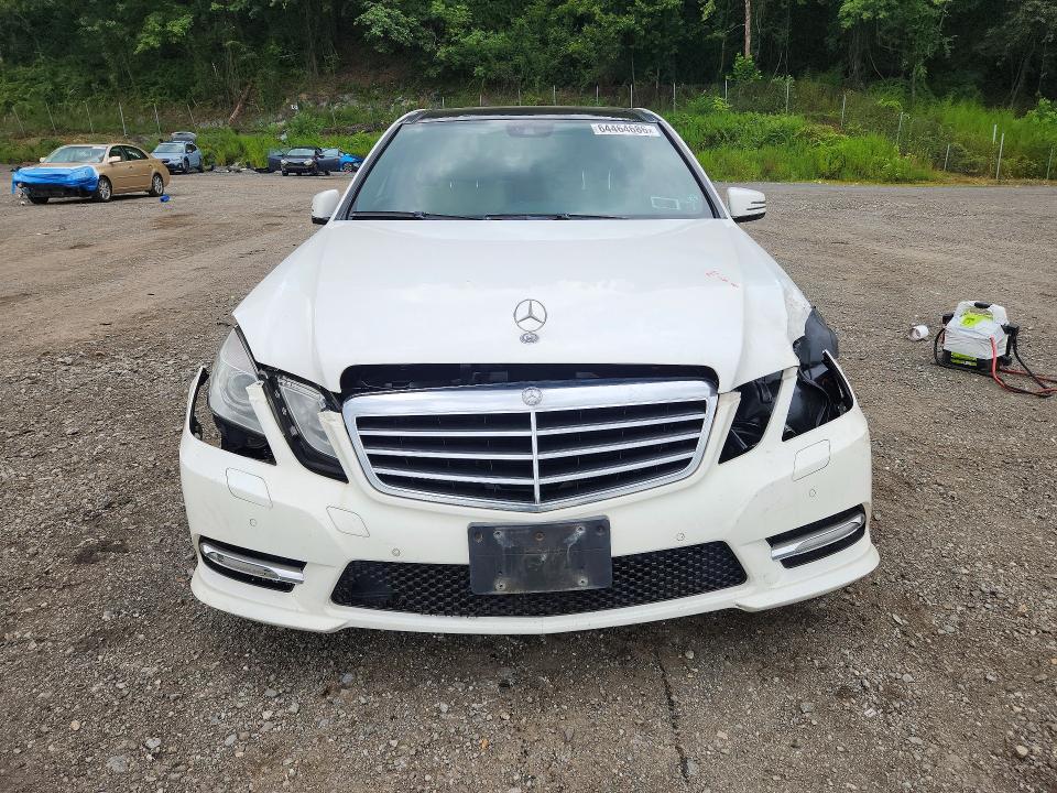 Photo 5 from auction – 2013 MERCEDES-BENZ E with VIN WDDHF8JB9DA663007