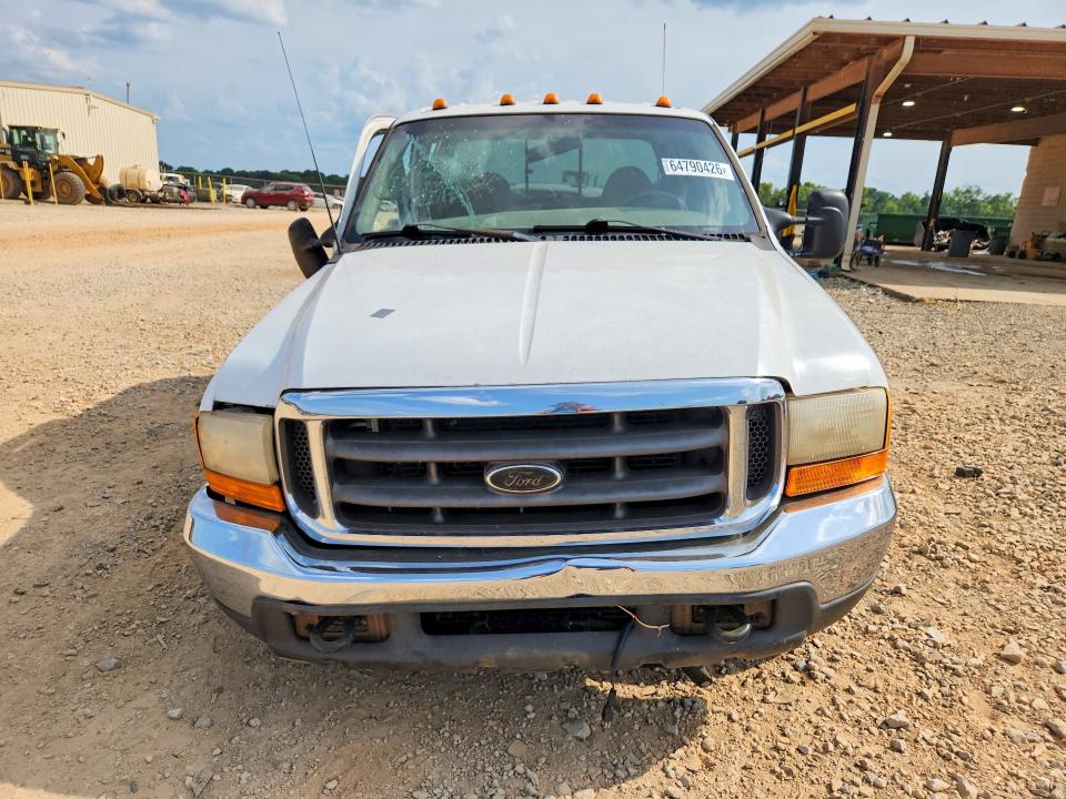 Photo 5 from auction – 2000 FORD F350 with VIN 1FTWW32F6YED69312