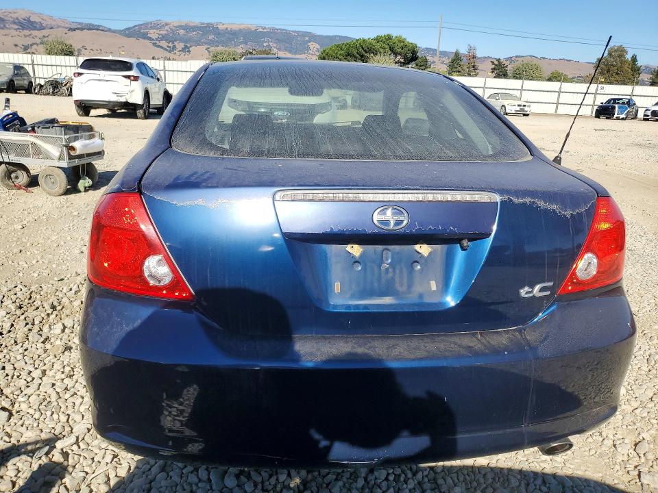 Photo 6 from auction – 2005 SCION TC with VIN JTKDE177350008072