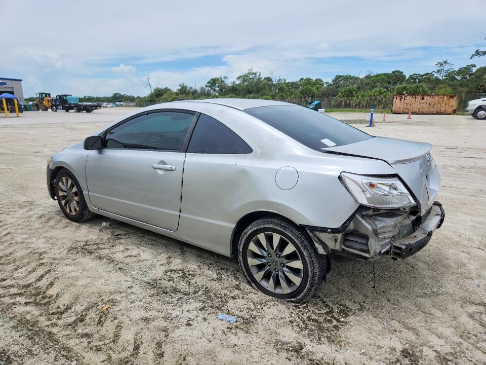 Photo 2 from auction – 2009 HONDA CIVIC with VIN 2HGFG12809H529943