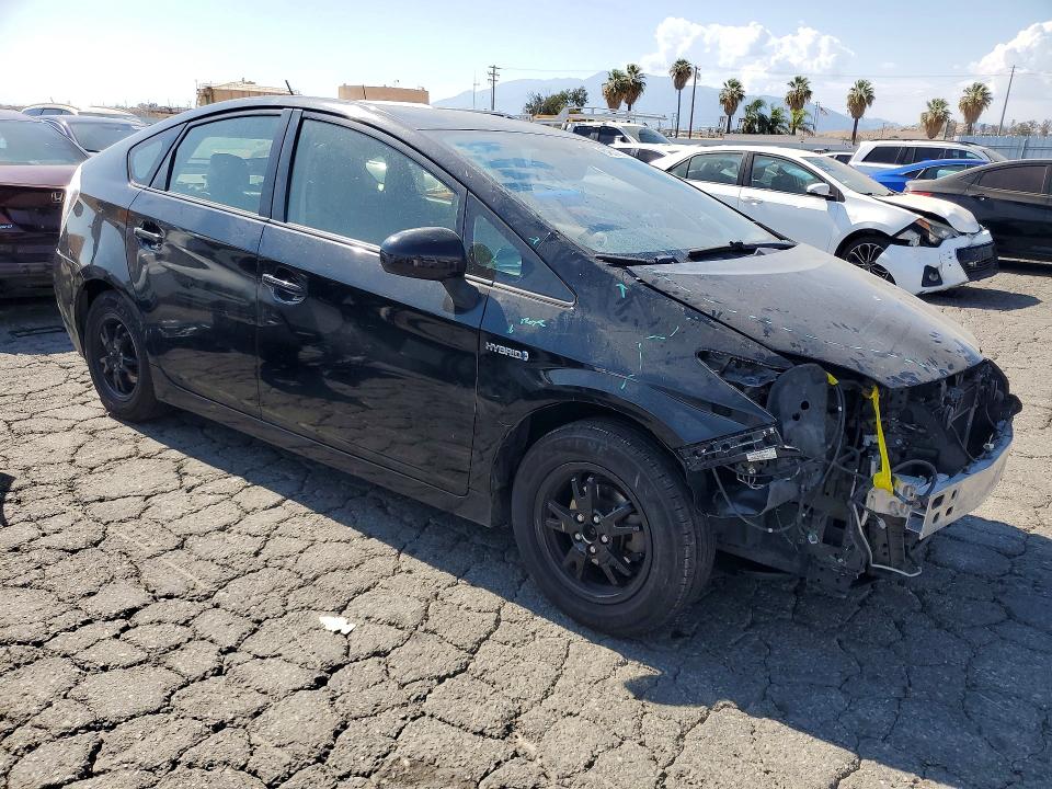 Photo 4 from auction – 2015 TOYOTA PRIUS with VIN JTDKN3DUXF0439935
