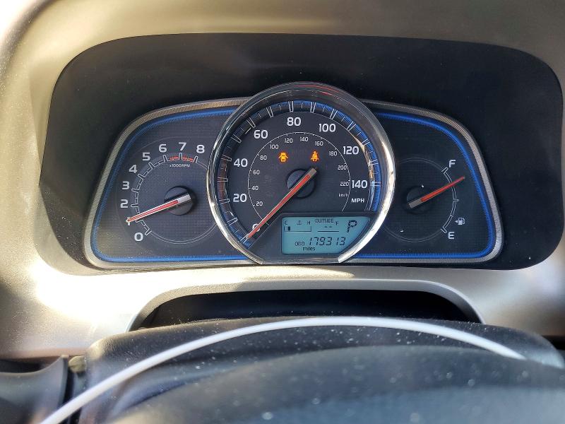 Photo 9 from auction – 2015 TOYOTA RAV4 with VIN 2T3DFREV3FW406402