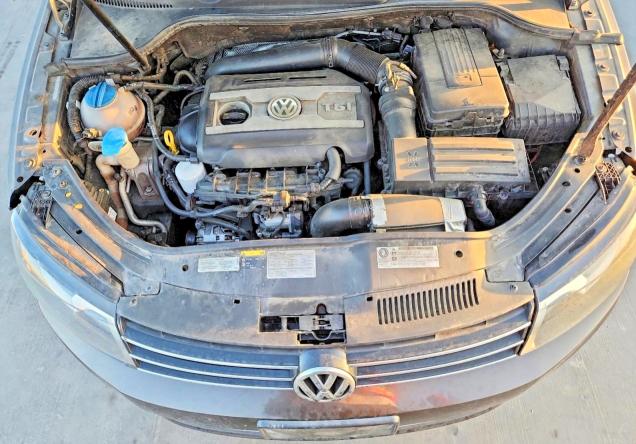 Photo 11 from auction – 2014 VOLKSWAGEN EOS with VIN WVWBW8AH2EV003258