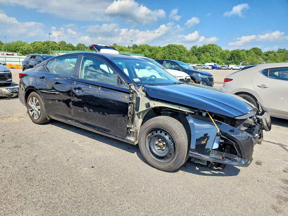 Photo 4 from auction – 2023 NISSAN ALTIMA with VIN 1N4BL4BV5PN380276