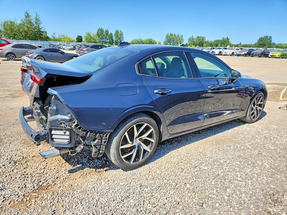 Photo 3 from auction – 2020 VOLVO S60 with VIN 7JRA22TK5LG063597