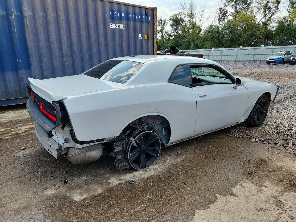Photo 3 from auction – 2015 DODGE CHALLENGER with VIN 2C3CDZAG8FH798113