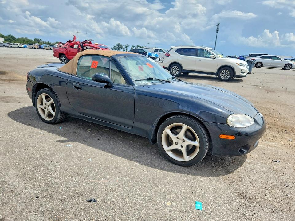 Photo 4 from auction – 2001 MAZDA MX-5 MIATA with VIN JM1NB353810214157
